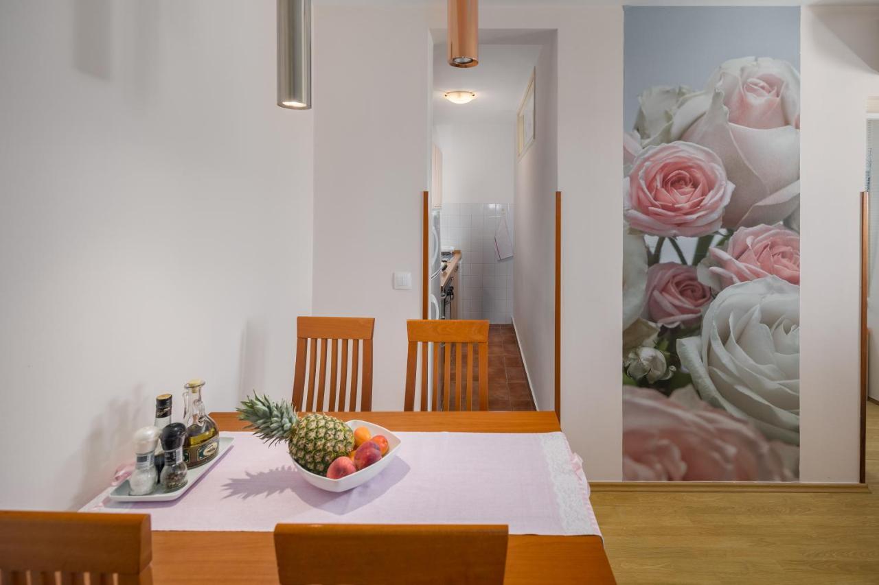 Kukci Apartment ภายนอก รูปภาพ